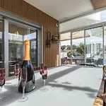 Villa Con Piscina E Giardino A - Apulia *